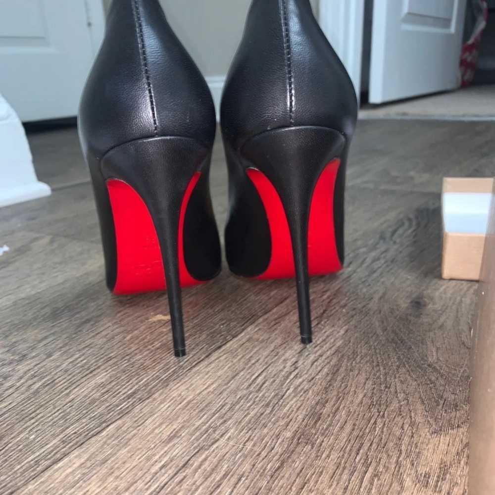 Christian Louboutin Pigalles